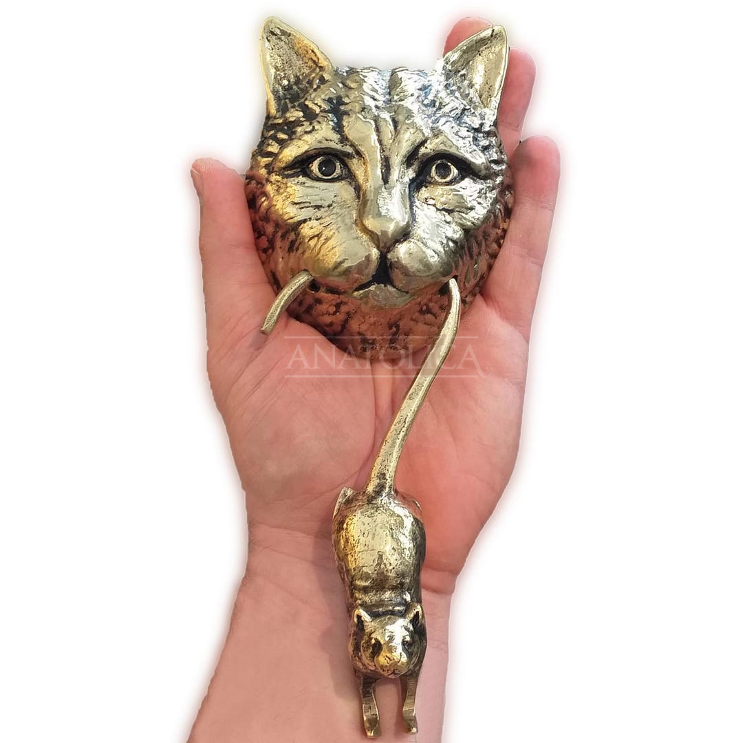 Anatolica Cat and Mouse Door Knocker, Solid Brass, 8.7 Inches, Front