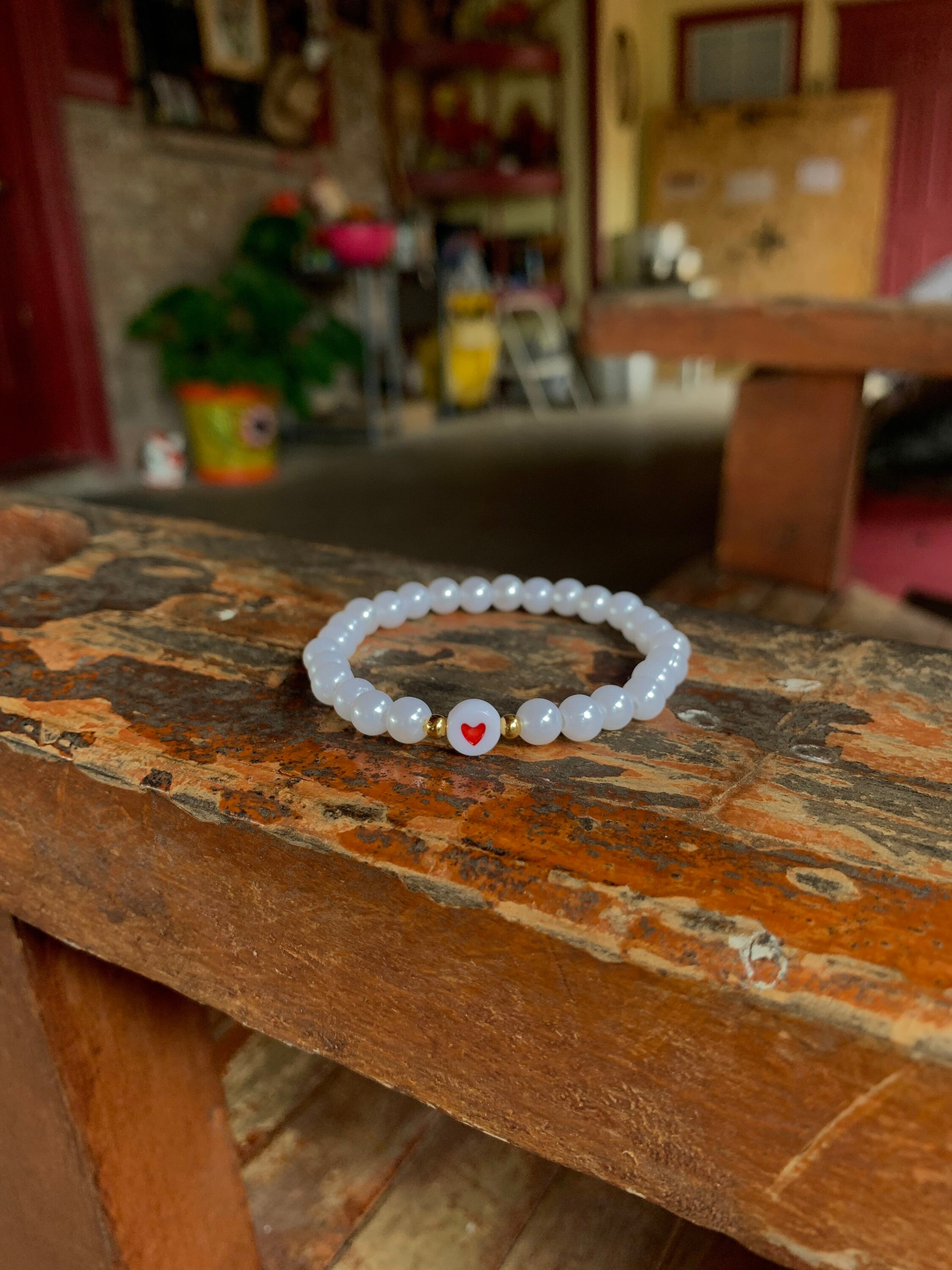 One Heart Pearl Stretch Bracelet