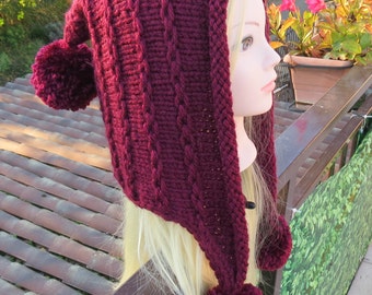 thick wool women's hat. Winter woolen coat for women