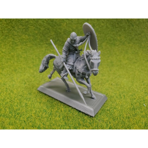 Caballero miniature Medieval War Game 28mm Knight St George Dragon Slayer