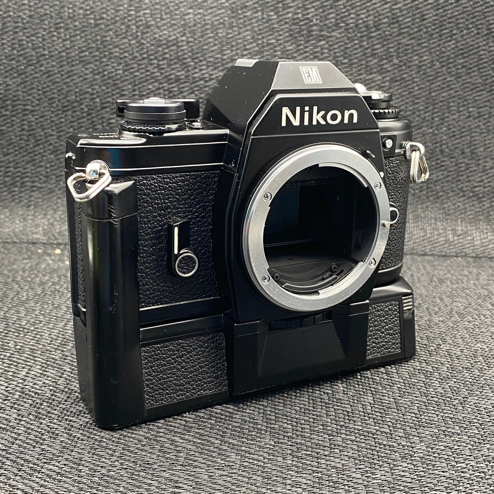 NIKON EM Film Camera tjv437 Etsy
