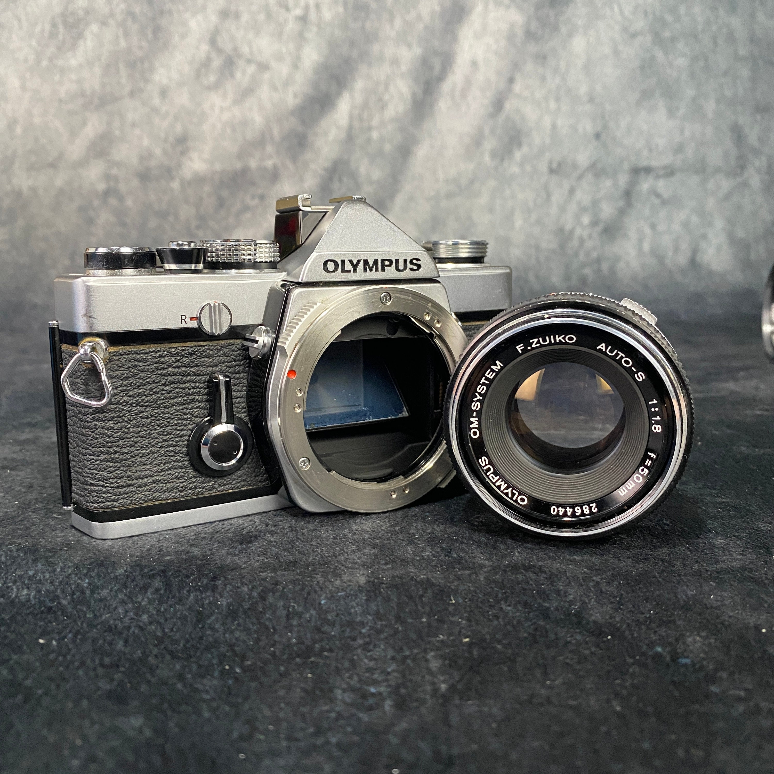 Olympus OM1 Film Camera With OMSYSTEM F.zuiko Autos 11.8 Etsy