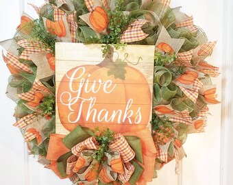 Give Thanks Wreath, fall front door, autumn front door, fall decor, autumn decor, Thanksgiving, pumpkins, mesh