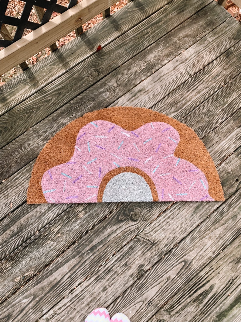 Cute Donut with Sprinkles Doormat Doughnut Doormat Cute Welcome Doormat Funny Front Doormat Housewarming Gift Customizable Doormat image 4
