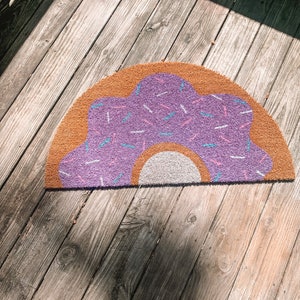 Cute Donut with Sprinkles Doormat Doughnut Doormat Cute Welcome Doormat Funny Front Doormat Housewarming Gift Customizable Doormat image 6