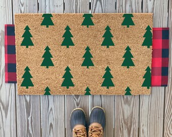 Green Christmas Tree Pattern Doormat | Christmas Front Doormat | Cute Winter Welcome Mat | Outdoor Holiday Decor Holiday Housewarming Gifts