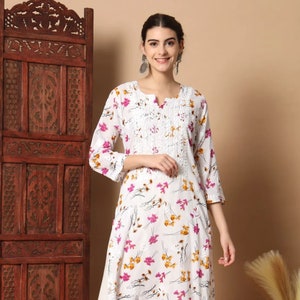 Handmade White Anisa Mulmul Cotton Chikankari Kurta for Women with Floral Print Straight Kurti