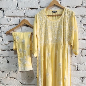 Set Chikankari Kurti Naira Cut da donna in cotone modale indiano Salwar Kameez