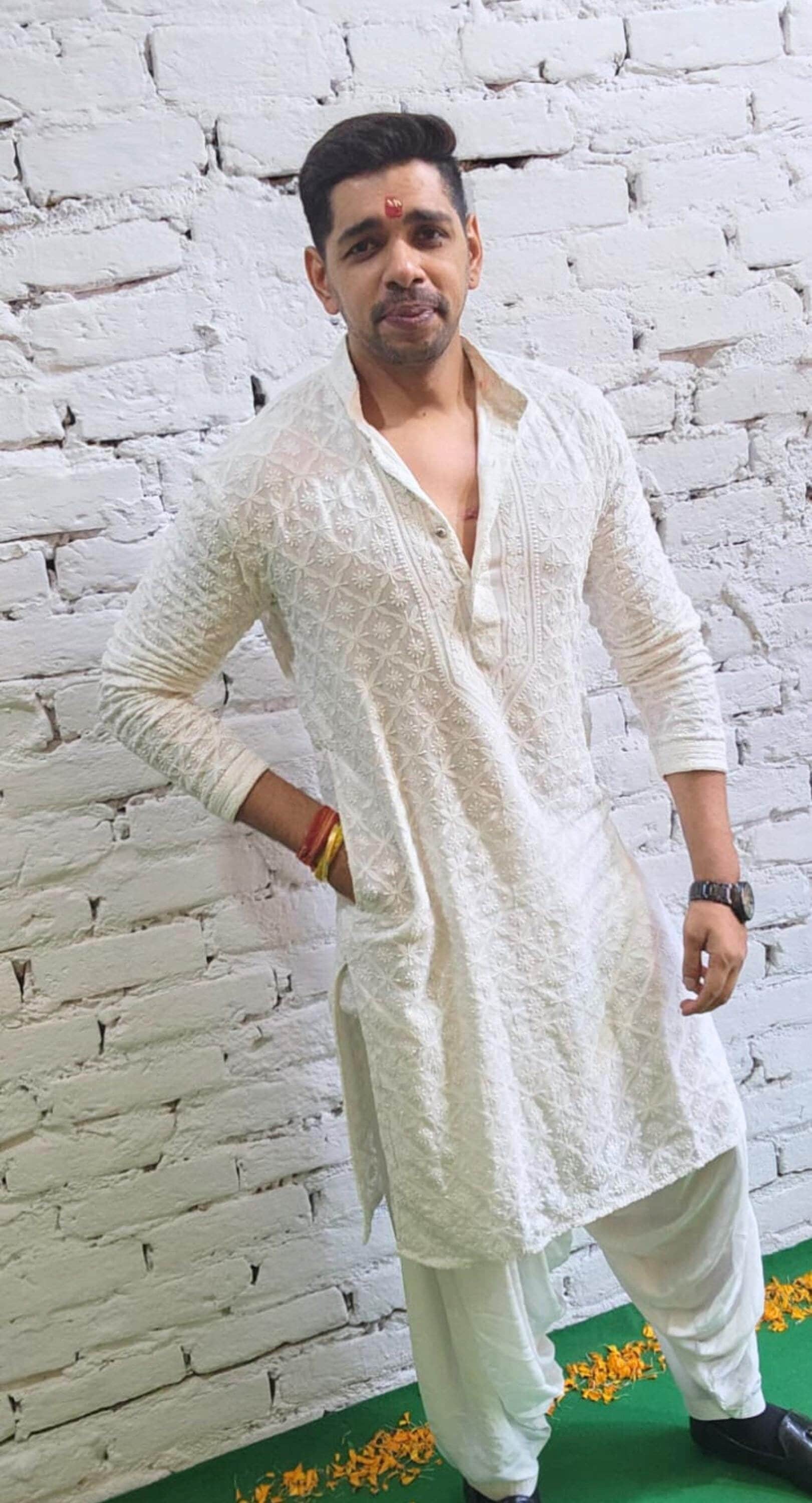 white christmas dresses Turmeric Yellow / Haldi Mens Kurta Pajama main image 1