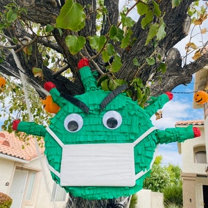 Piñata Virus Divertida Para Cumpleaños - Rellenable Con Chuches, 26x26 Cm, Cartón, Para Colgar Y Golpear