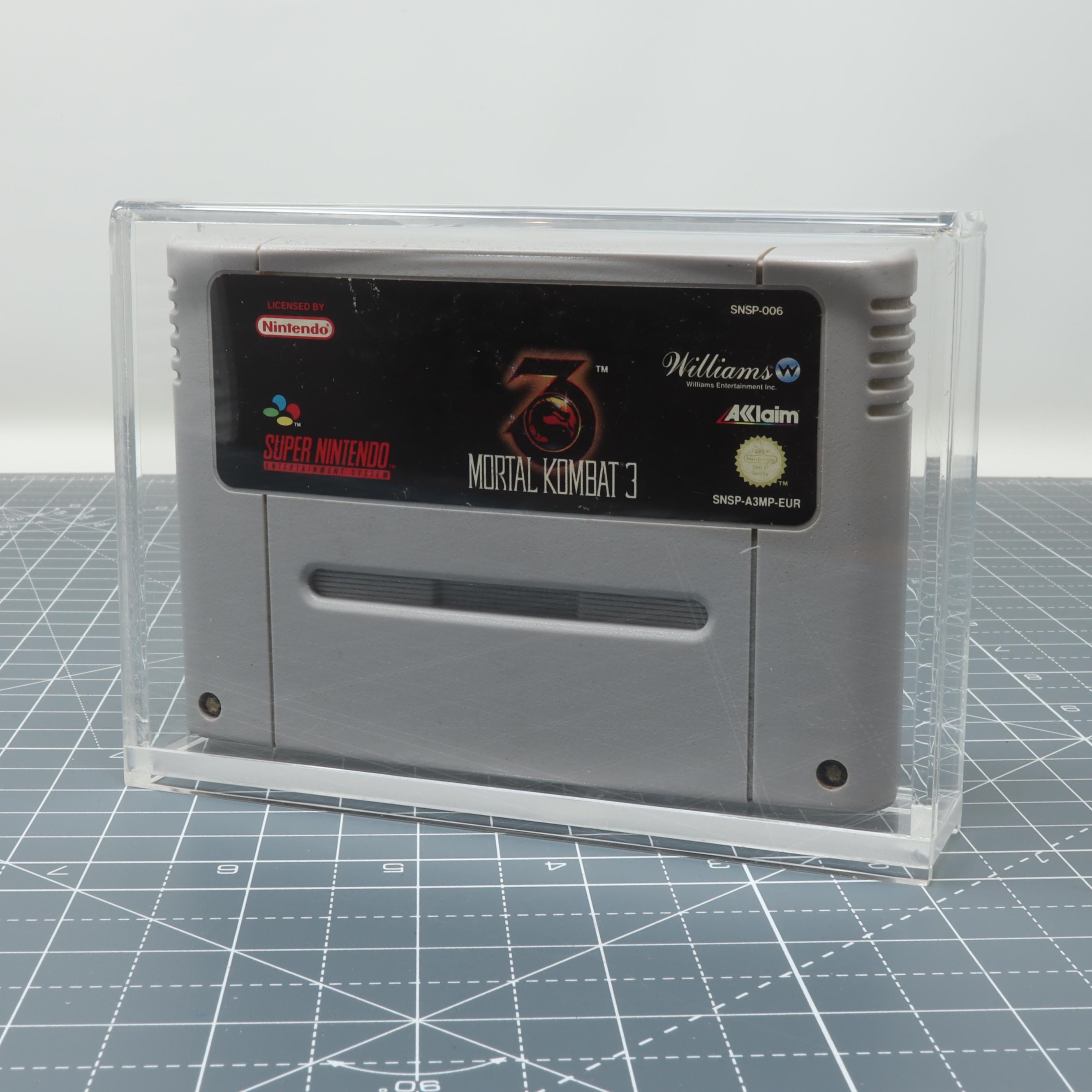 スーパーファミコン SNES ゲームカート アクリル保護ディスプレイ