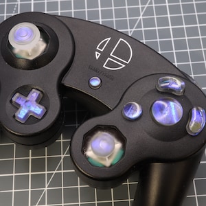 Pulsanti in resina personalizzati per Nintendo GameCube Effetto dicroico Midnight Opal