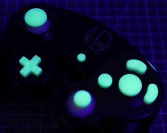 Nintendo GameCube Custom Resin Buttons Glow In The Dark Green