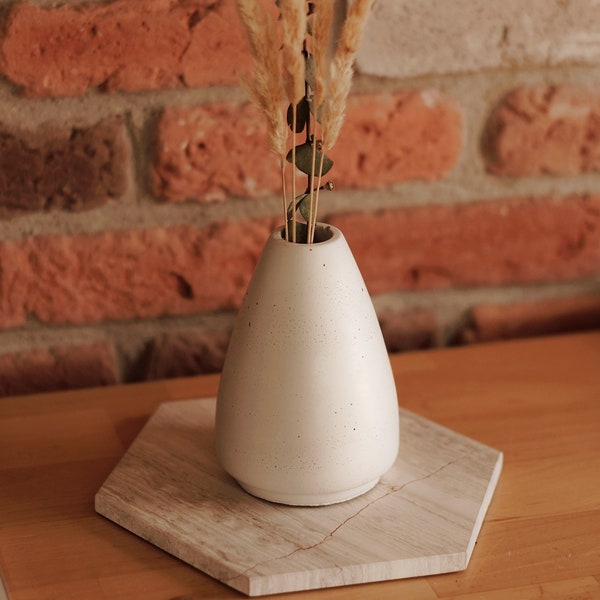 Vase for flowers, pot for buds, concrete, handmade