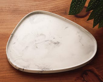 Bandeja grande de hormigón hecha a mano | Bandeja decorativa minimalista | Bandeja multiusos moderna | Bandeja para joyas o baño