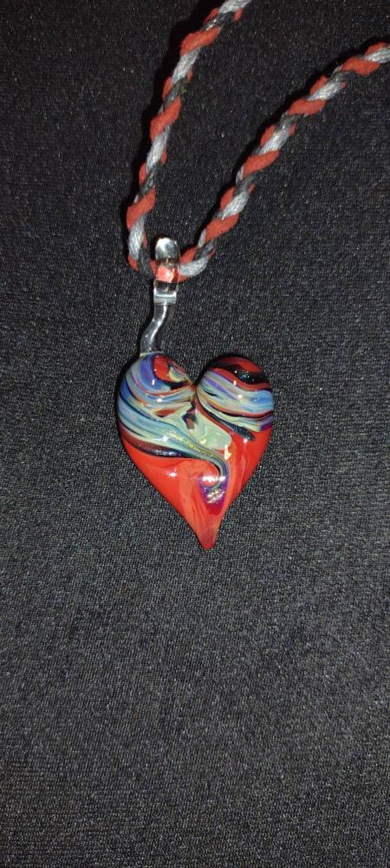 Glass clearance heart pendant
