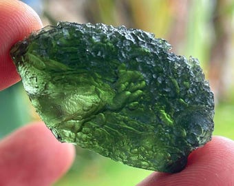 Museum Quality Powerful Moldavite Tektite - 12.9 g - Chlum