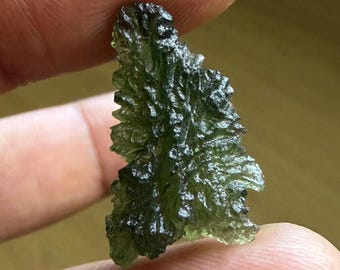 Maly Chlum Moldavite Tektite - Rare 2.51 g - Museum - Extremely Powerful