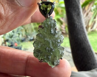 Gem + Raw Moldavite Pendant - 7mm Trillium Gem - Rhodium Plated - 6.9g