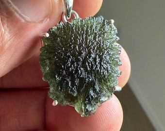 8.36 g Moldavite Tektite Sterling Silver Pendant - Chlum - No Damage