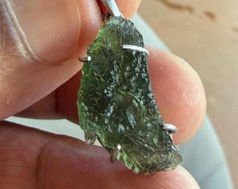 Nesmen Hurka Moldavite Tektite Sterling Silver Pendant - Rare - 3.27 g