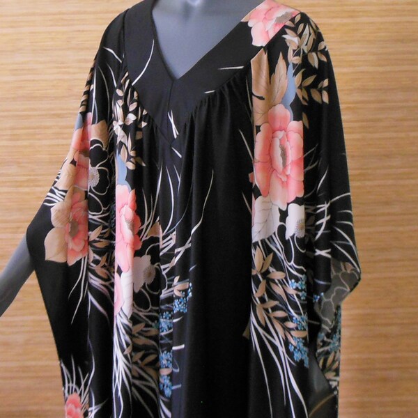 MALIHINI Vintage Hawaiian Muumuu Dress Maxi Black & Tropical Flower Floral O/S VTG