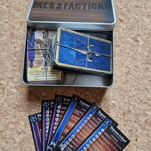 Lot de 2 Factions de carte à jouer Gwynt