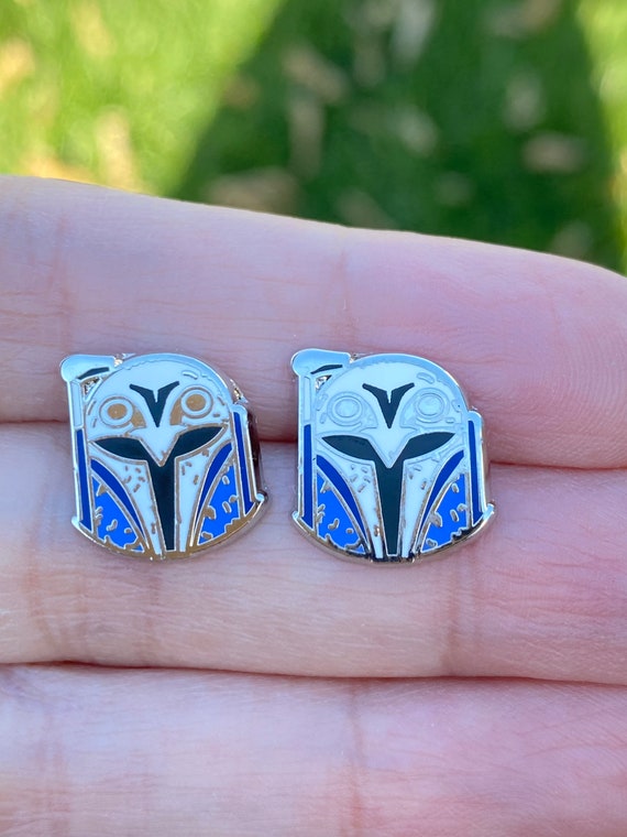 Katan helmet , Stud Earrings, hard enamel silver plating