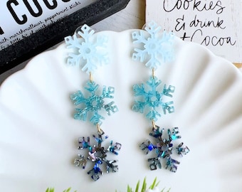 Acrylic Sparkling Snowflake Christmas Earrings | Kawaii Holiday Snowflake Dangle Earrings Xmas Gifts Holiday Earrings Women Stocking Stuffer