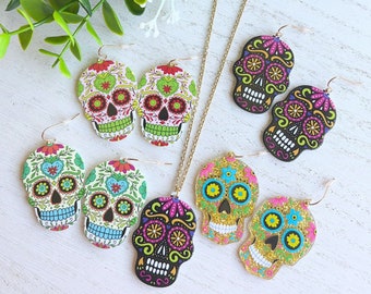 Collana di orecchini con teschio di zucchero / Orecchini colorati del Giorno dei Morti / Orecchini el Día de los Muertos / Gioielli del Giorno dei Morti / Teschio di Halloween