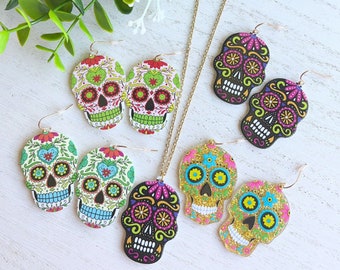 Collier boucles d'oreilles tête de mort en sucre | Boucles d'oreilles colorées du Jour des Morts | Boucles d'oreilles el Día de los Muertos | Bijoux de fête des morts | Crâne d'Halloween