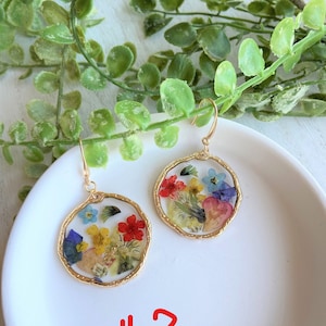 Pressed Wild Flower Earrings | Multi Flower Earrings | Resin Jewelry | Resin Flower Dangle | Resin Dried Flower Drop Earrings |Forget me Not