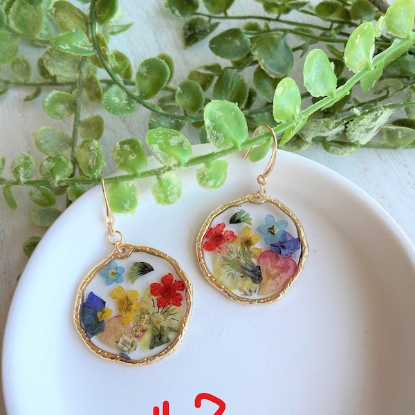 Gepresste Wildblumen Ohrringe | Multi-Blumen-Ohrringe | Harzschmuck | Resin Blumen Baumeln | Harz getrocknete Blumen Tropfen Ohrringe | Vergissmeinnicht