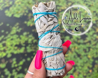 White Sage Smudge Wholesale Bulk Bundles: Choose 1, 2, 3, 5, 10, 20, 50, or 100 Sticks (Sage Bundle, Smudge Stick)