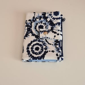 Cartera bifold de algodón hecha a mano para mujer. Monedero de monedas y tarjetas. Bolso con cremallera. Organizador de dinero.