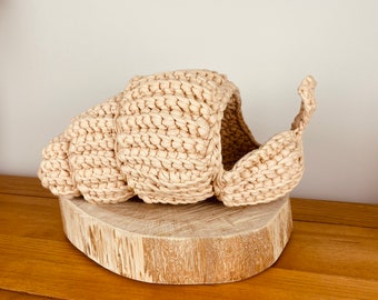 Crochet Shell basket large, home decor, beach decor, handmade, bathroom decor