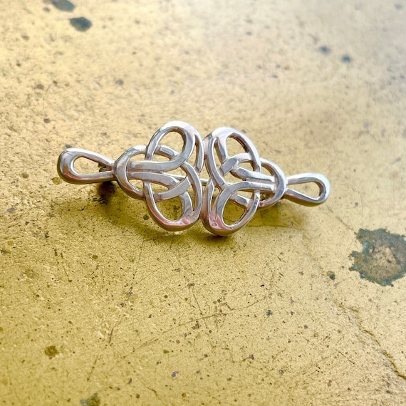 Celtic knot silver bar brooch
