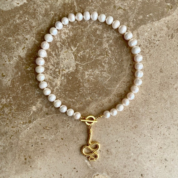 Statement gold snake necklace