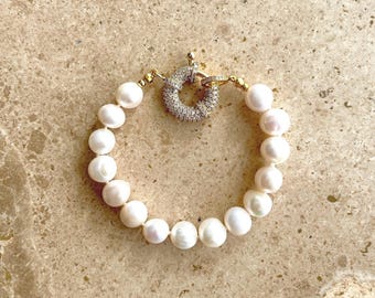 Perlenarmband mit chunky pflastern Verschluss