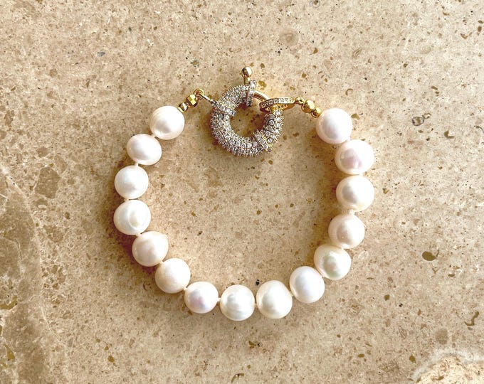 Statement pearl bracelet with chunky pave clasp