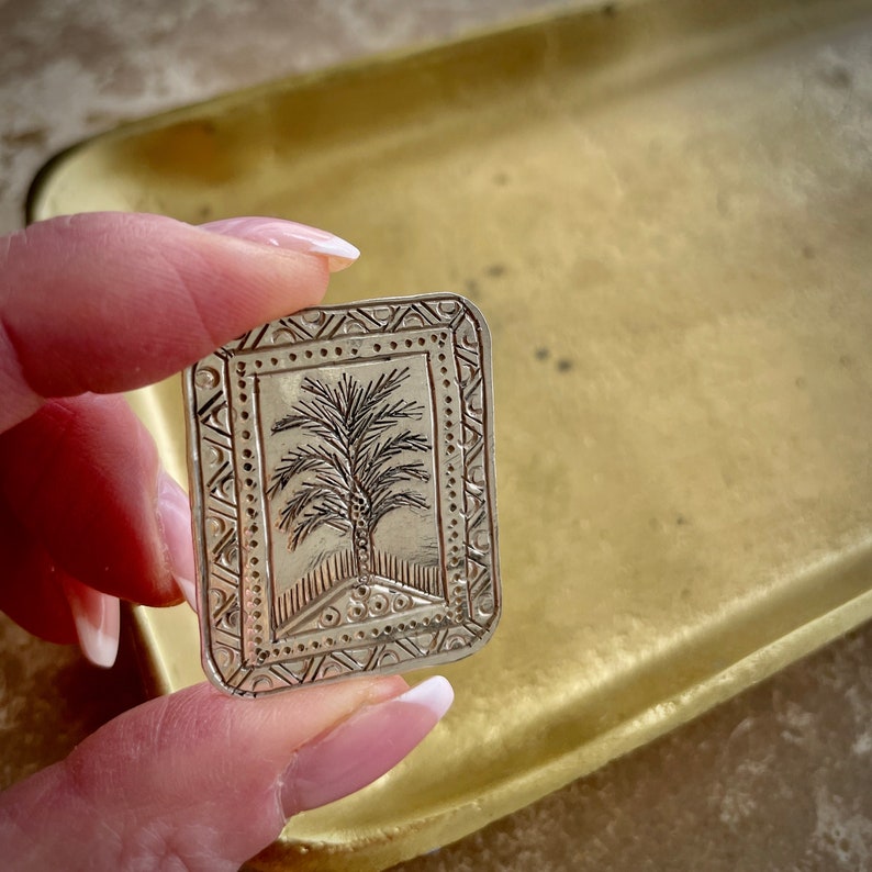 Vintage silver palm tree brooch image 3