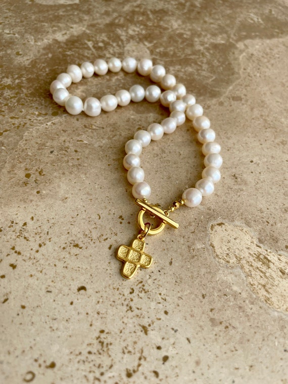 Statement freshwater pearl necklace with Greek cross pendant