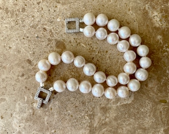 Double row pearl bracelet