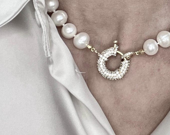 Statement pearl necklace with chunky pave clasp