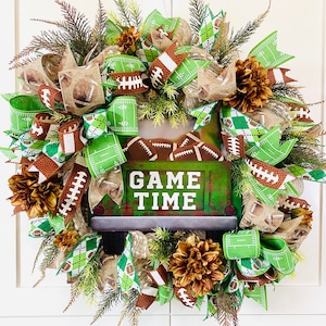 Football Wreath, Front Door Wreath, Deco Mesh Tailgate Wreath, Fall Football Wreath, Sports Wreath, Outdoor Wreath, Mantel Wreath