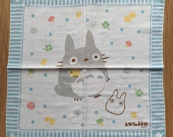 Fazzoletto vintage "Il mio vicino Totoro" dello Studio Ghibli / Sciarpa in cotone con personaggio raro / Bandana retrò, regalo per lei / 3207