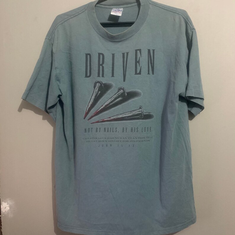 Vintage90s Driven Love Not by Nails John 15:13 Shirts size.L