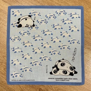 Pañuelo vintage de panda san x de 1531