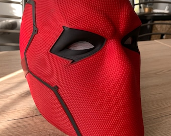 Red knights mask comics anime manga cosplay