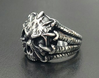925K Silver Skull Shaped & Dragon Claw Ring Silver Handmade Jewelry, Gothic Themed Silver Ring, Gift for Him